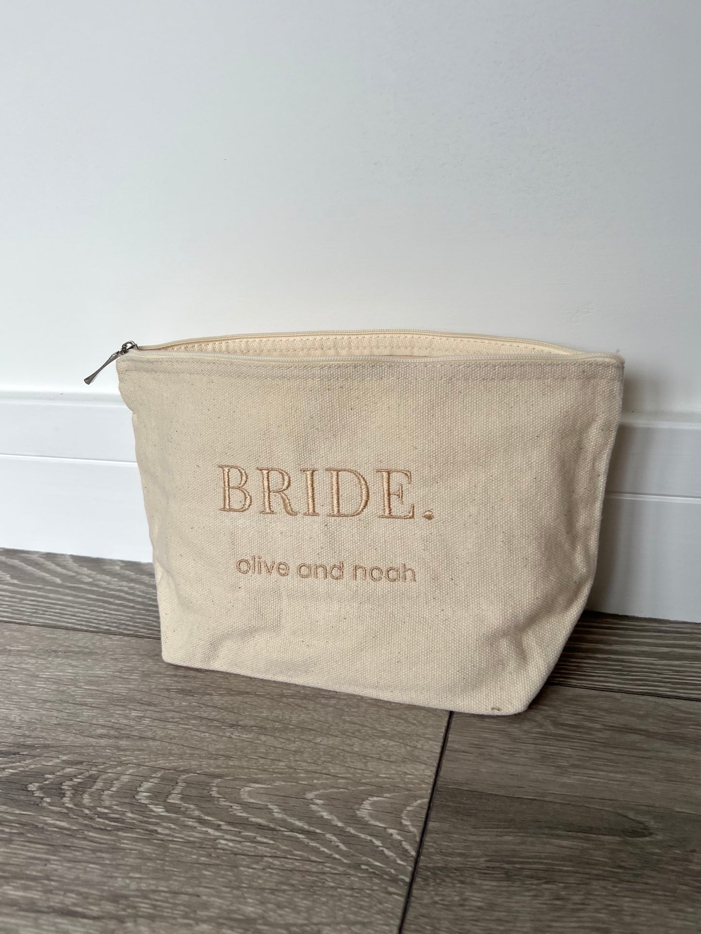 bride accessory pouch